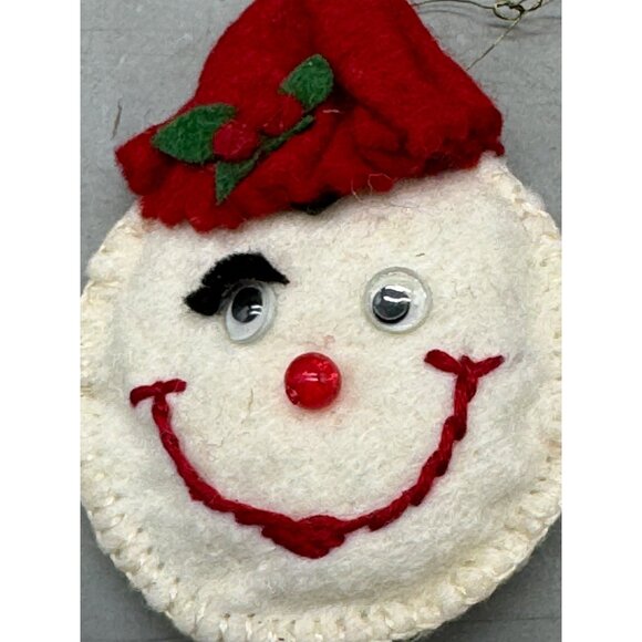 Vintage snowman head handmade tree ornament holly red white 2.25x3" felt READ - Picture 2 of 7